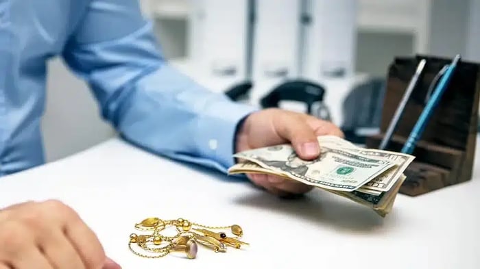 cash for antiques and valuables from storage