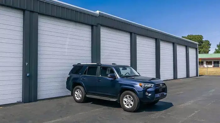 drive up access self storage units